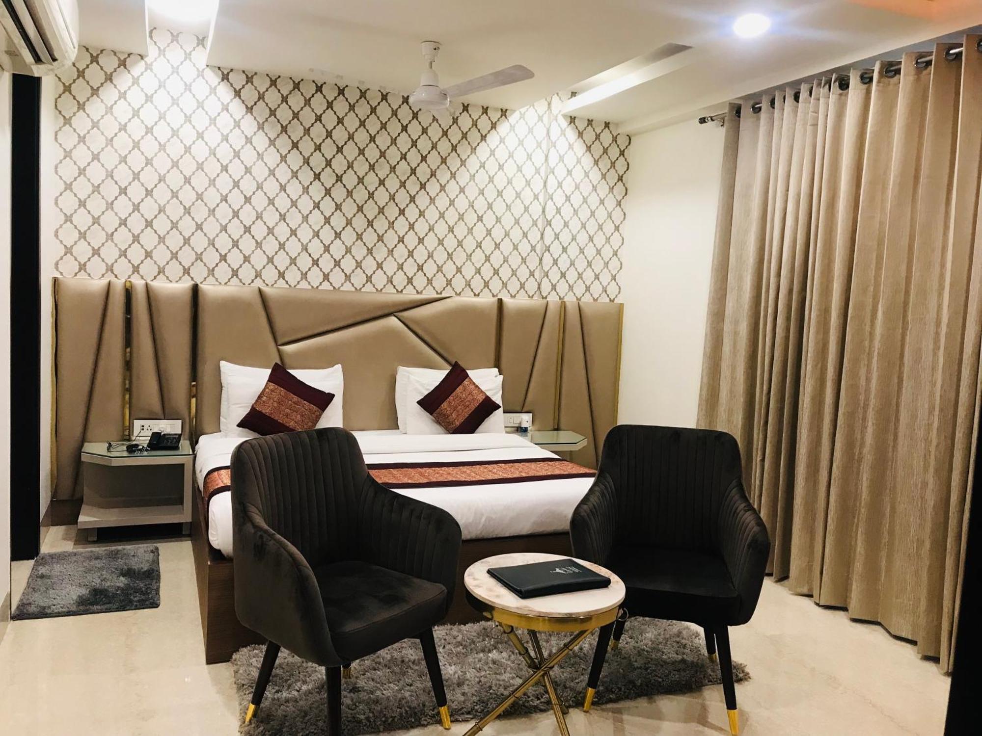 Gazebo Inn & Suites Medanta Gurgaon Zewnętrze zdjęcie
