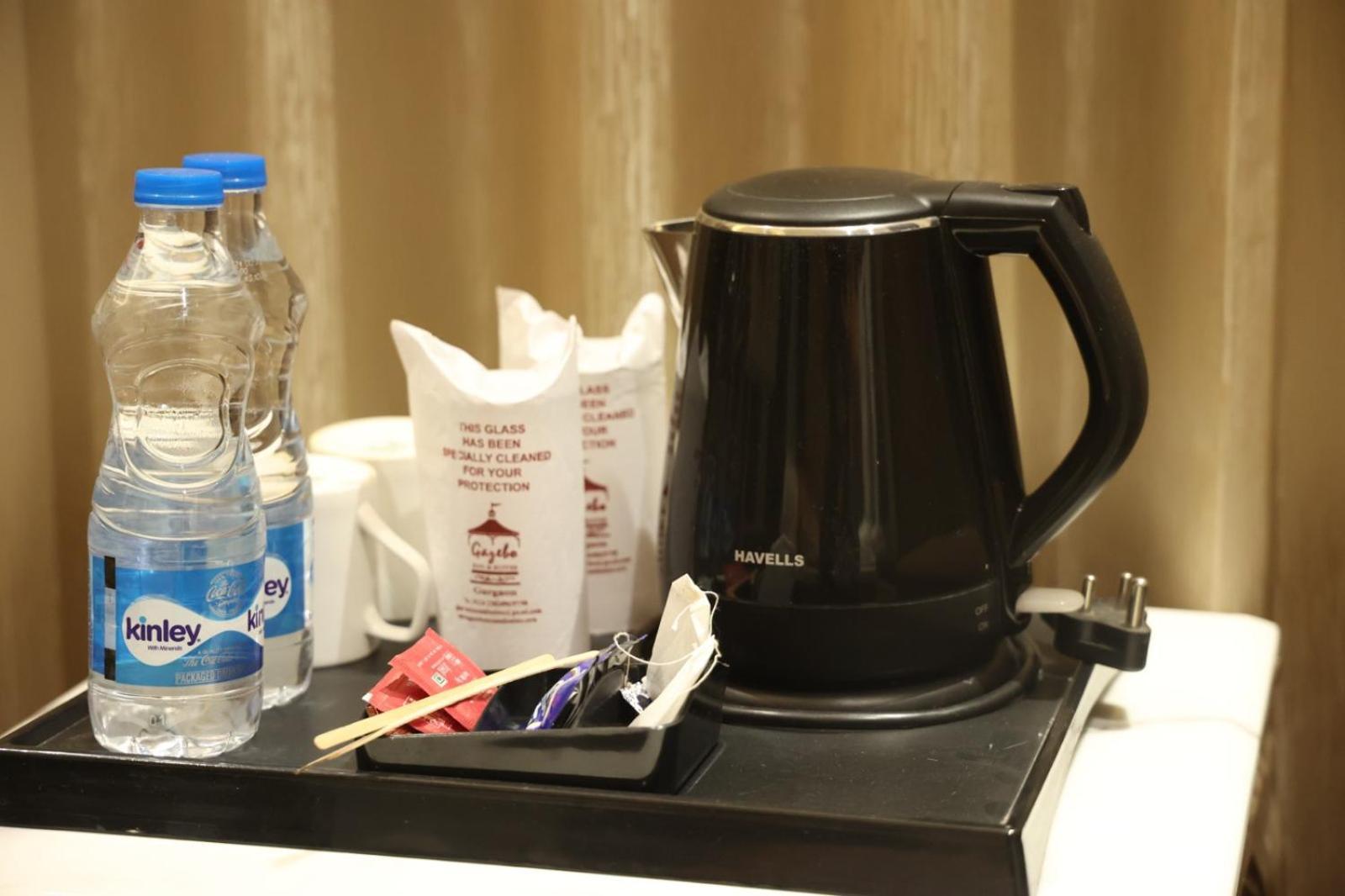 Gazebo Inn & Suites Medanta Gurgaon Zewnętrze zdjęcie