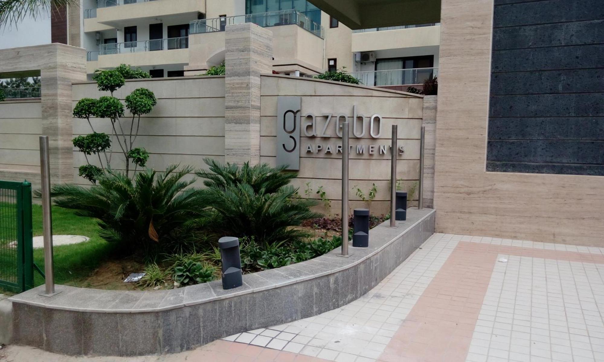 Gazebo Inn & Suites Medanta Gurgaon Zewnętrze zdjęcie